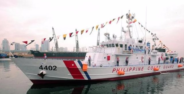 菲律宾海岸警卫队:在中国遇险的一艘渔船的七名船员已经安全获救。